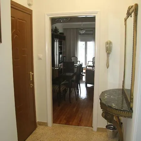 公寓 Center Vintage 2br Apt. With Valet Parking