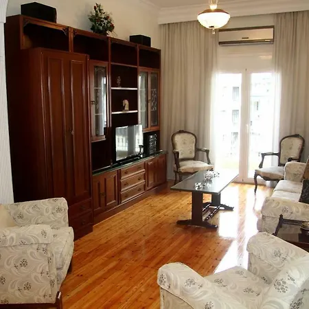 公寓 Center Vintage 2br Apt. With Valet Parking 塞萨洛尼基