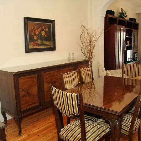 Center Vintage 2br Apt. With Valet Parking Apartment Thessaloniki